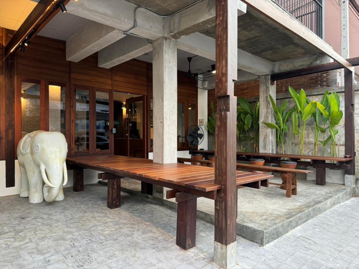 Hotel Now Chiang Mai Exterior foto